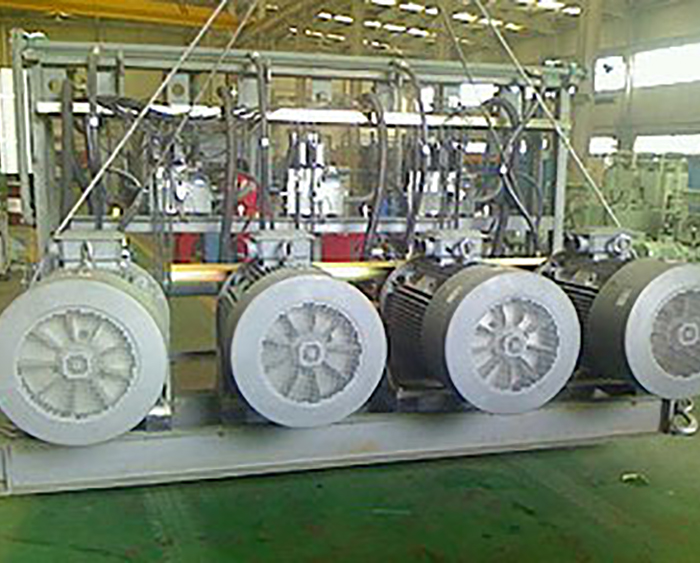 Vertical mill pressurization station